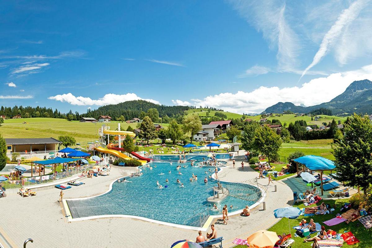 Ferienhaus Bergblick Abtenau Esterno foto